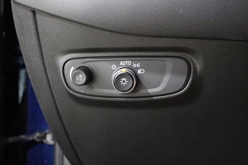 Used 2022 Chevrolet Equinox LT image 8