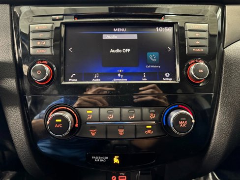 Used 2021 Nissan Rogue Sport S image 36