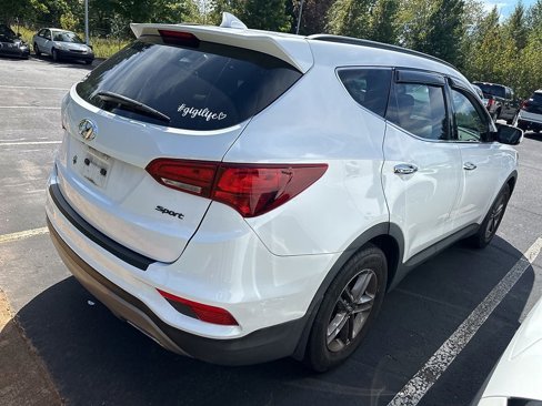 Used 2017 Hyundai Santa Fe Sport image 7