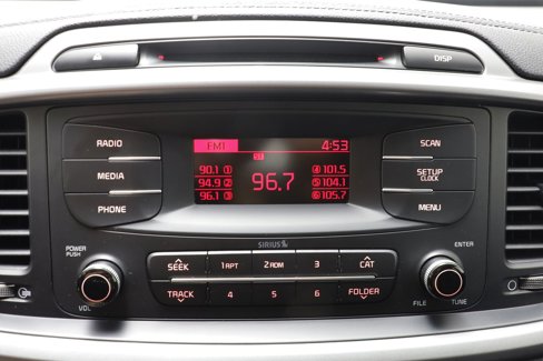 Used 2016 Kia Sorento L image 13