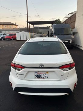 Used 2021 Toyota Corolla LE image 4