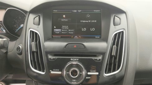 Used 2015 Ford Focus Titanium image 25