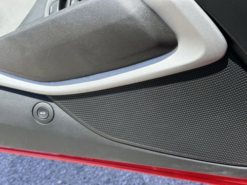 Used 2022 Chevrolet Camaro LT image 30