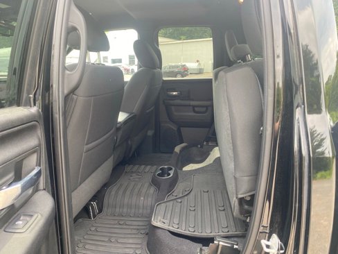 Used 2022 RAM 1500 Classic Warlock w/ Electronics Group image 17