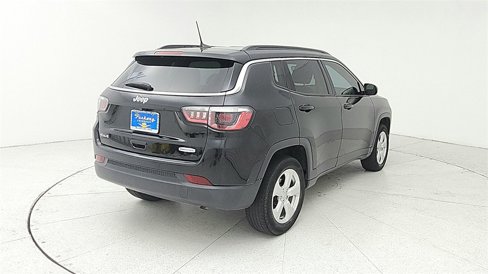 Used 2020 Jeep Compass Latitude image 6