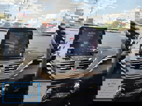 Used 2023 Nissan Altima 2.5 SV image 11