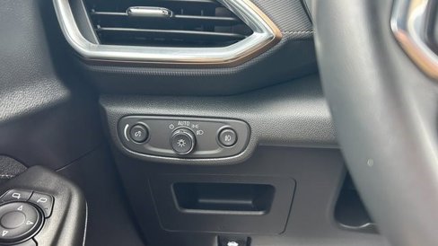 Certified 2022 Chevrolet TrailBlazer ACTIV w/ Technology Package image 20