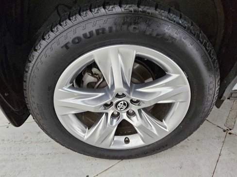 Used 2016 Toyota Highlander Limited image 33