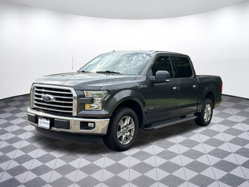 Used 2016 Ford F150 XLT w/ Equipment Group 301A Mid image 2