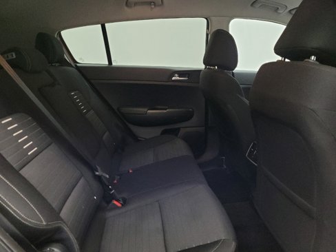 Used 2018 Kia Sportage LX image 19
