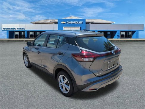 Used 2021 Nissan Kicks S image 6