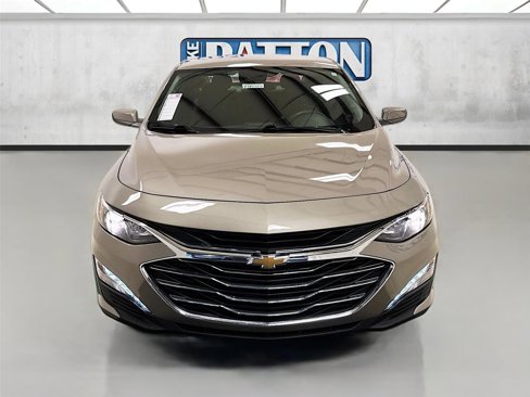 Used 2023 Chevrolet Malibu LT w/ Driver Confidence Package image 2