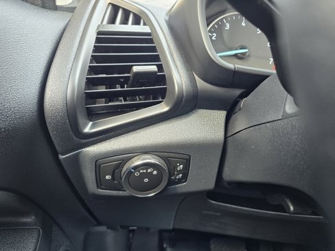 Used 2020 Ford EcoSport SE w/ SE Convenience Package image 14