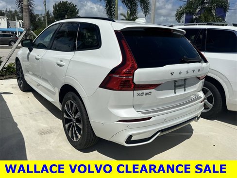 Used 2024 Volvo XC60 B5 Plus w/ Protection Package Premier image 5