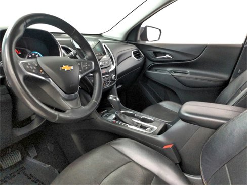 Used 2018 Chevrolet Equinox Premier image 25