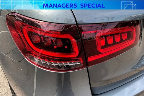 Used 2021 Mercedes-Benz GLC 300 image 29