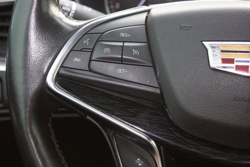 Used 2020 Cadillac XT5 Premium Luxury w/ LPO, Floor Liner Package image 27