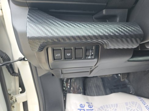 Used 2023 Subaru Ascent Premium w/ Convenience Package image 25