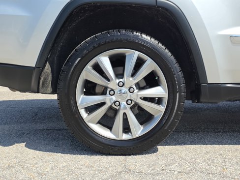 Used 2012 Jeep Grand Cherokee Laredo image 41