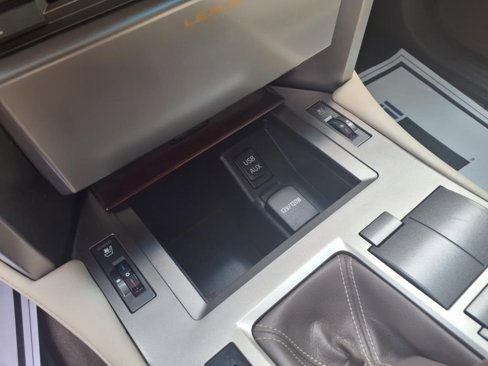 Used 2011 Lexus GX 460 image 25