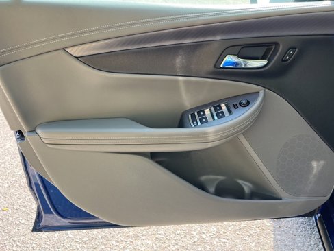 Used 2014 Chevrolet Impala LS w/ LS Convenience Package image 5