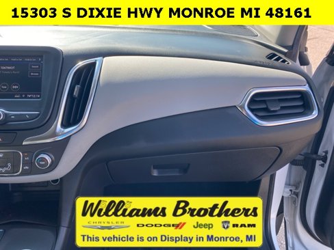 Used 2021 Chevrolet Equinox LS w/ LS Convenience Package image 33