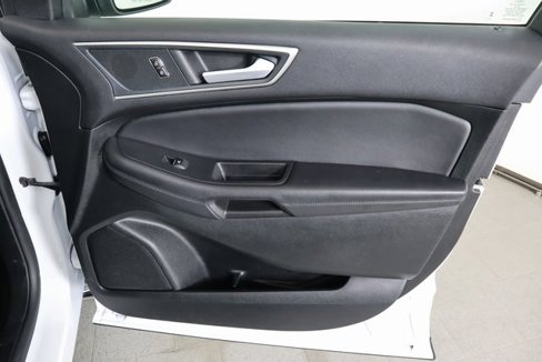 Used 2024 Ford Edge SEL image 12