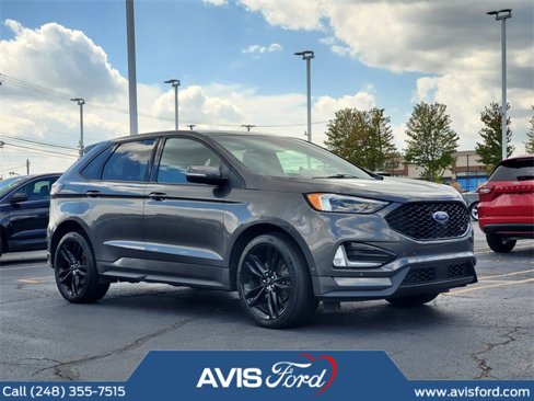 Used 2019 Ford Edge ST w/ Equipment Group 401A image 2