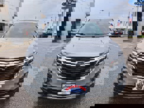 Used 2023 Chevrolet Equinox LT image 8