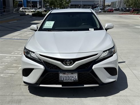 Used 2018 Toyota Camry XSE image 8