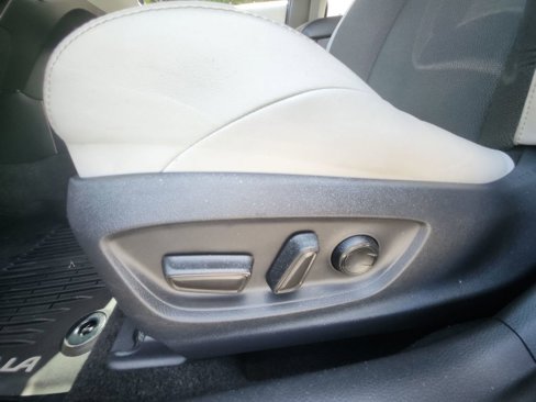 Used 2021 Toyota Corolla XSE image 38