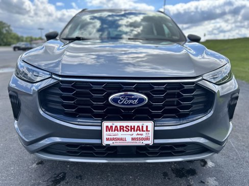 Used 2024 Ford Escape ST-Line image 9