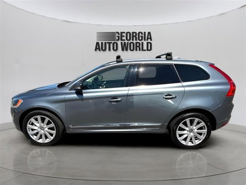 Used 2017 Volvo XC60 T5 Inscription w/ Preferred Option Package image 2