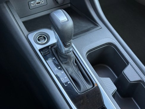 Certified 2023 Nissan Sentra SV image 16