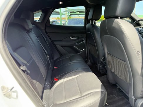 Used 2018 Jaguar E-PACE SE image 16