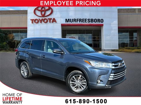 Used 2019 Toyota Highlander XLE image 1