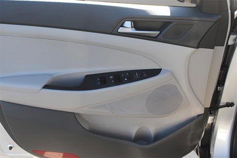 Used 2017 Hyundai Tucson SE image 11