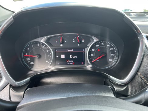 Used 2019 Chevrolet Equinox Premier image 11