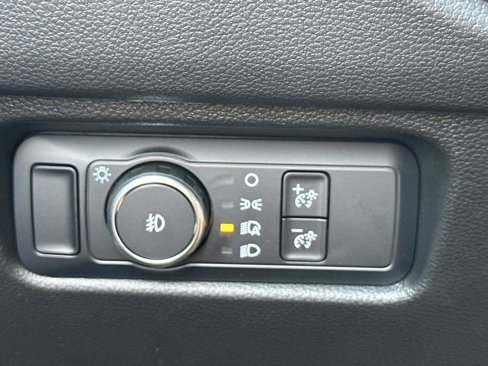 Used 2025 Ford Ranger XL image 13