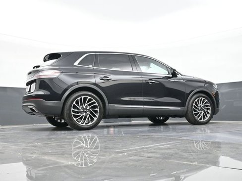 Used 2019 Lincoln Nautilus Reserve image 40