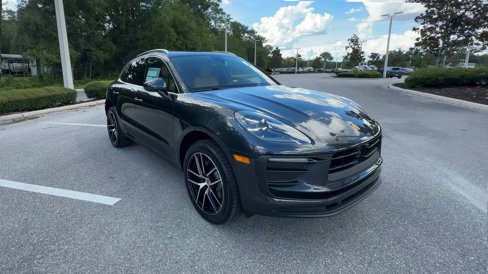 New 2025 Porsche Macan image 2