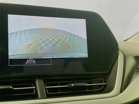 Certified 2025 Chevrolet Trax LS image 16