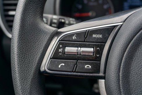 Used 2020 Kia Sportage LX image 22