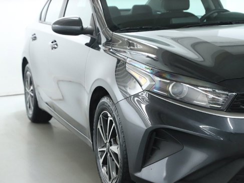 Used 2023 Kia Forte LXS image 8