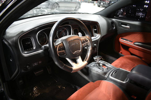 Used 2015 Dodge Charger SRT w/ Harman/Kardon Audio Group image 14