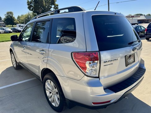 Used 2012 Subaru Forester 2.5X Premium w/ Popular Pkg 3 image 6