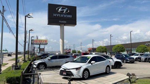 Used 2022 Toyota Corolla LE image 41