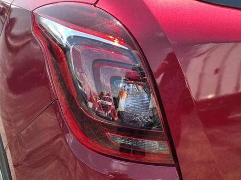 Used 2019 Buick Encore Preferred image 24