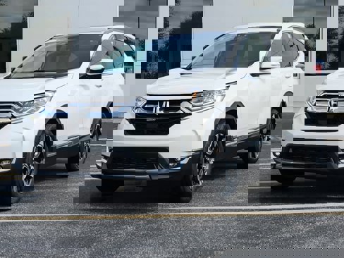 Used 2019 Honda CR-V Touring image 1