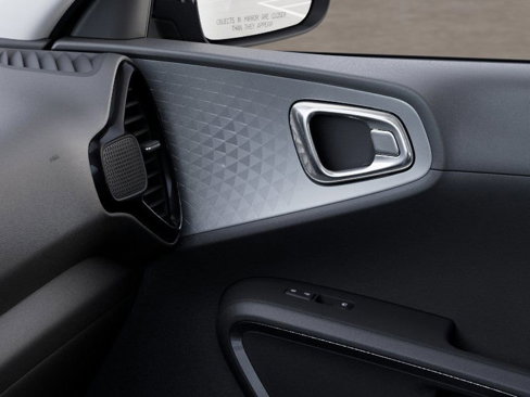 New 2025 Kia Soul S image 25